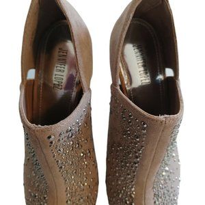 Jennifer Lopez #6 Jessabelle Glistening Gold Tone Taupe Suede Heels